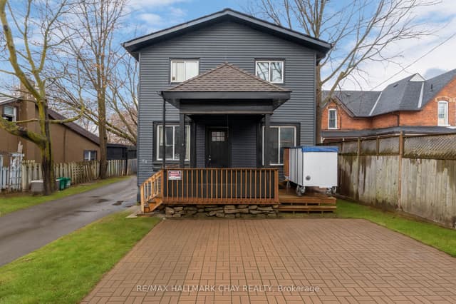 Fourplex at 58 Penetang Street 1-4, Barrie, ON L4M 1V6