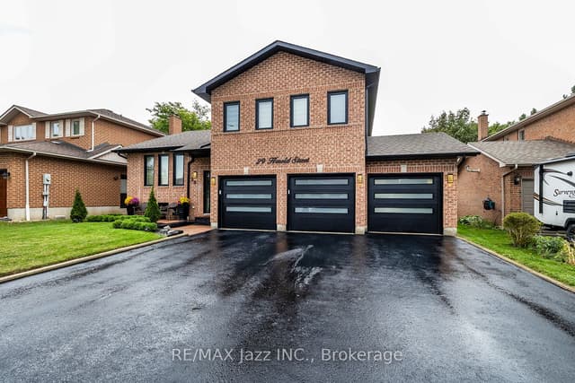 Detached at 29 Harold Street, Whitby, ON L1N 8Z7