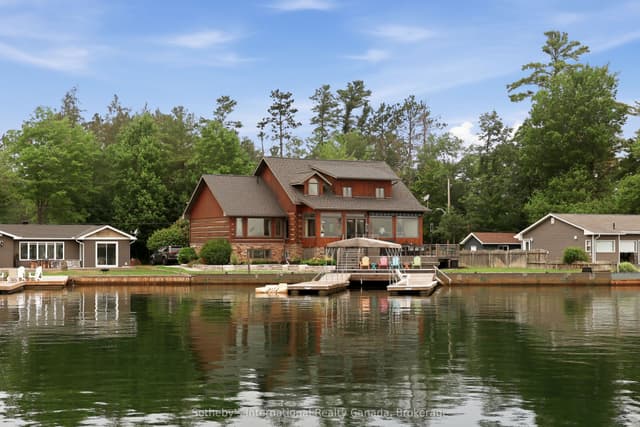 Detached at 44 Alagash Drive, Sault Ste Marie, ON P6A 5K6