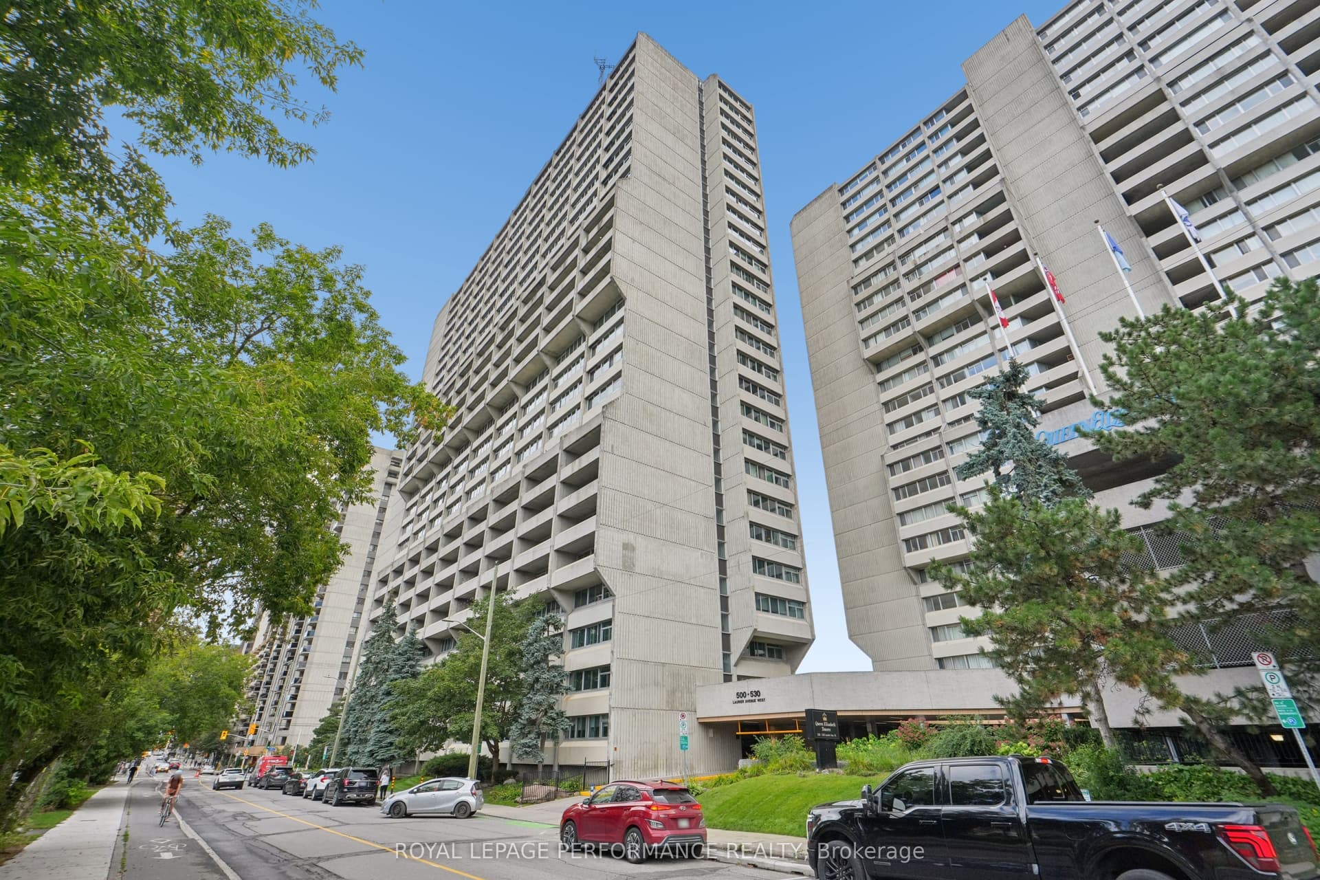 Suite 1706 · Floor 17, Unit 1706 · 500 Laurier Ave W