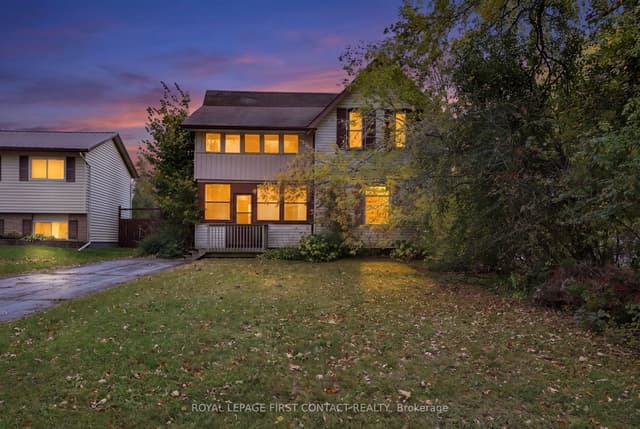Detached at 43 FITTONS Road W, Orillia, ON L3V 3T7