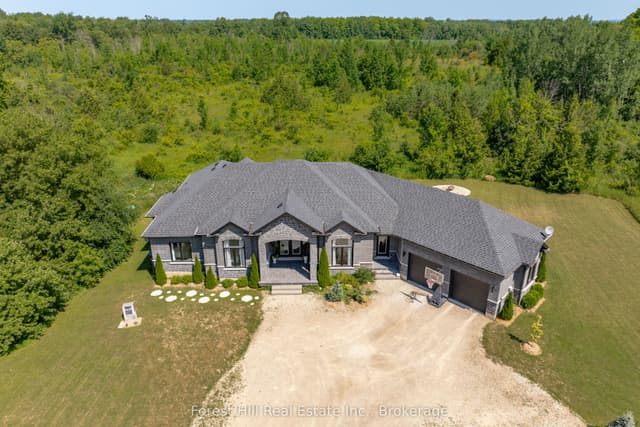 Detached at 1029 Sixth Street, Collingwood, ON L9Y 3Y9