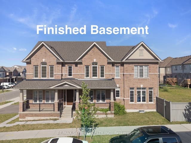 Detached at 2 Georgina Street, Kitchener, ON N2R 0S6