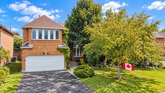Detached at 3095 Cascade Court, Mississauga, ON L5L 5L9
