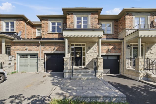 Att/Row/Townhouse at 384 William Dunn Crescent, Newmarket, ON L3X 3L2