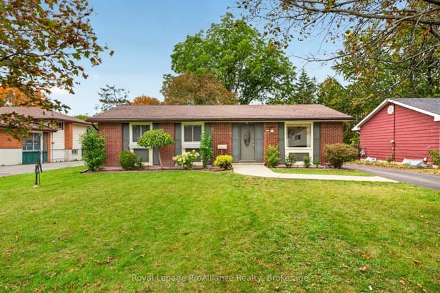 Detached at 26 Lexington Crescent, Belleville, ON K8P 4L1