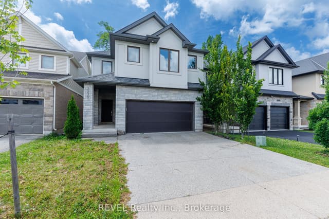 Detached at 7230 Lionshead Avenue, Niagara Falls, ON L2G 0A6