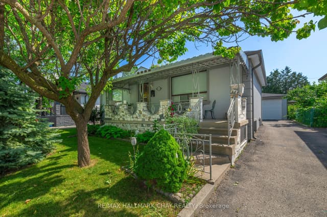 Detached at 23 Chappel Hill Road, Toronto, ON M3M 1M1, Toronto W05