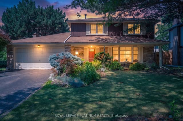 Detached at 47 PARKVIEW Place, Brampton, ON L6W 2G2