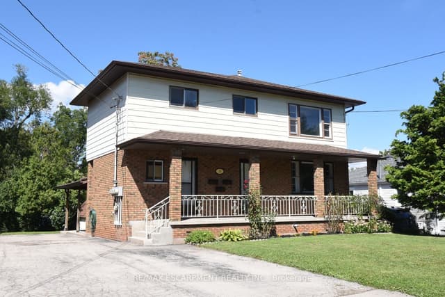 Detached at 39 Chester Road, Hamilton, ON L8E 1X8