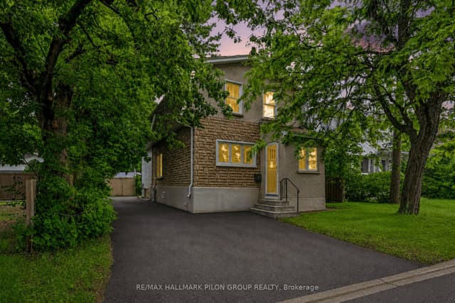 Duplex at 528 Guy Street, Overbrook - Castleheights and Area, ON K1K 1B9