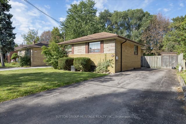 Detached at 80 Applefield Drive, Toronto, ON M1P 3Y2, Toronto E09