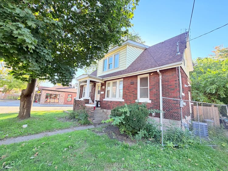 3203 Linwood Place