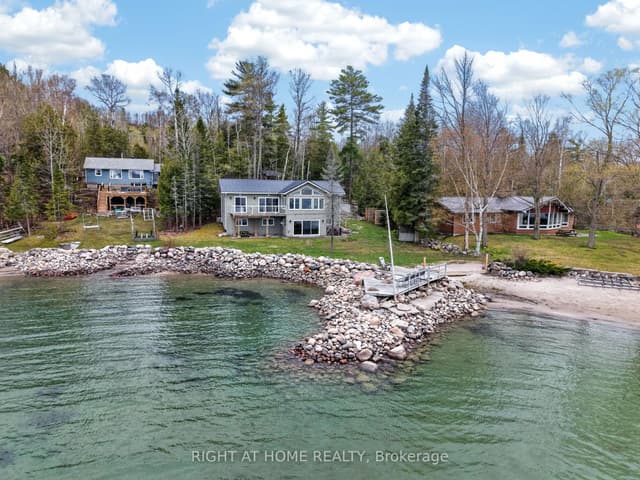 Detached at 442 Silver Birch Drive, Tiny, ON L9M 0M5