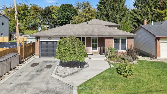 Detached at 130 Queen Street, New Tecumseth, ON L9R 1K6