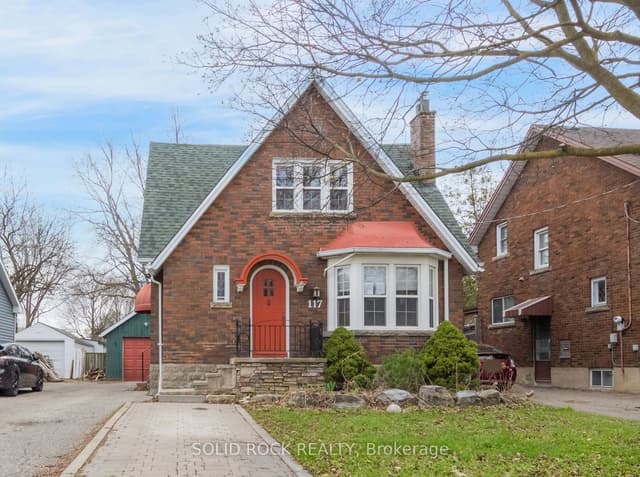 Detached at 117 Mill Street S, Brampton, ON L6Y 1T4