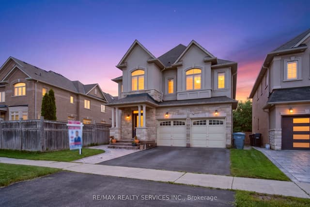 Detached at 15 Bonnie Braes Drive, Brampton, ON L6Y 0X5