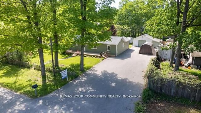 Detached at 781 Edward Street, Innisfil, ON L9S 2S2