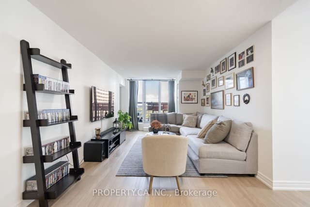 Condo Apartment at 43 Eglinton Avenue E 1902, Toronto, ON M4P 1A2, Toronto C10