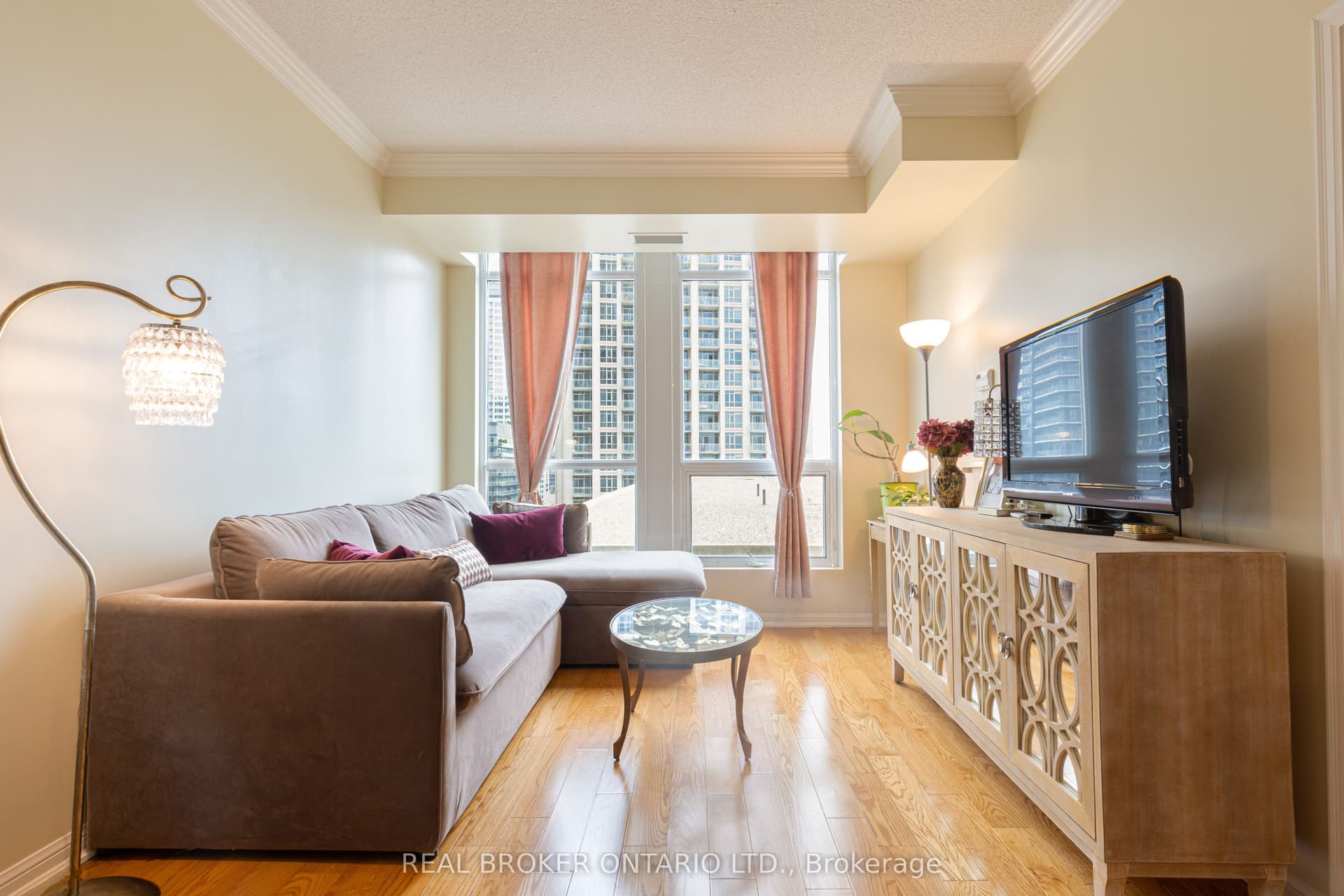 Suite 1311 · Floor 13, Unit 1311 · 628 Fleet St