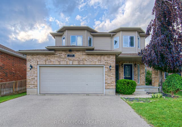 Detached at 139 Pebblecreek Drive, Kitchener, ON N2A 4M4