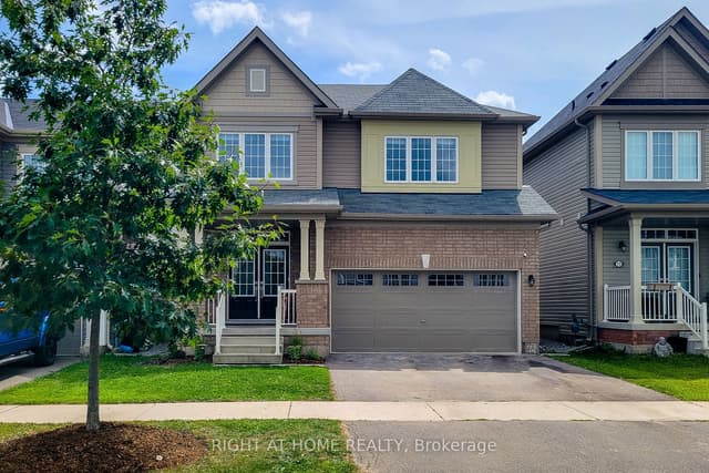 Detached at 11 Esther Crescent, Thorold, ON L3B 0E9
