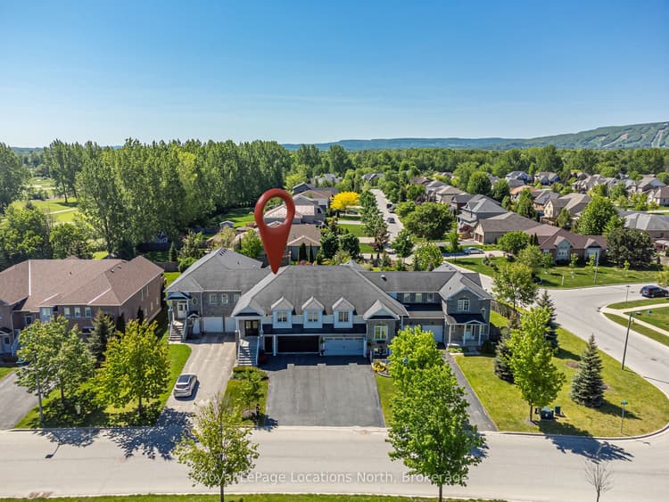 6 Thomas Drive