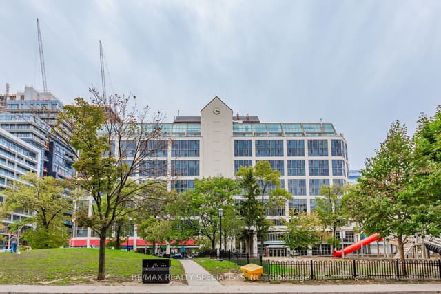Condo Apartment at 222 The Esplanade 819, Toronto, ON M5A 4M8, Toronto C08