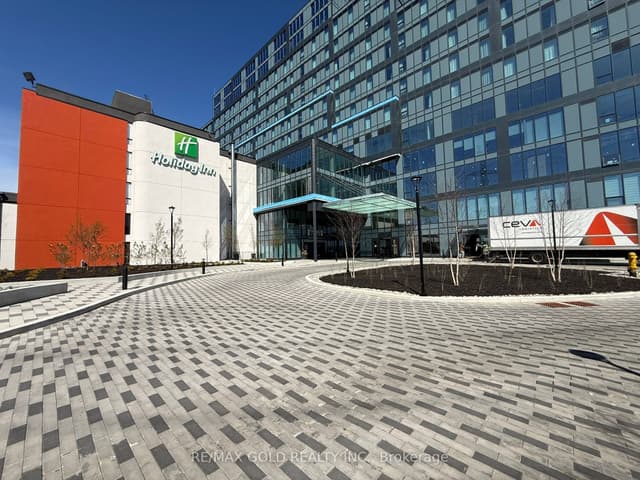 Office at 998 Martin Grove Road 326, Toronto, ON M9W 0G6, Toronto W10