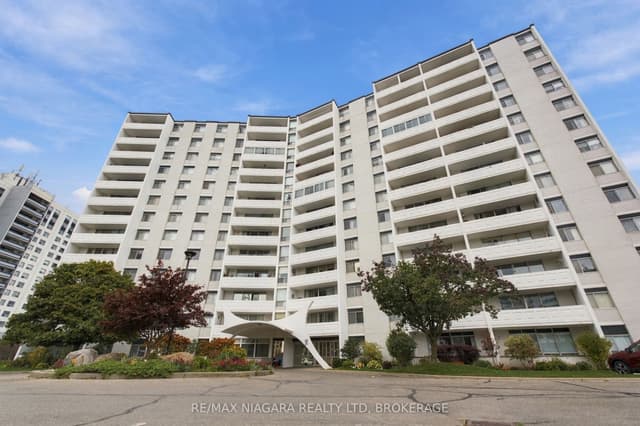 Condo Apartment at 15 Towering Heights Boulevard 1204, St. Catharines, ON L2T 3G7