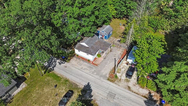 Detached at 60 Laidlaw Street, Wasaga Beach, ON L9Z 2L2
