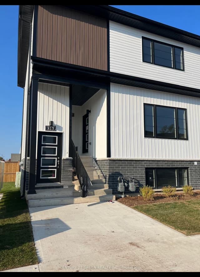 Condo Townhouse at 4263 Fourth Avenue 815, Niagara Falls, ON L2E 0C2