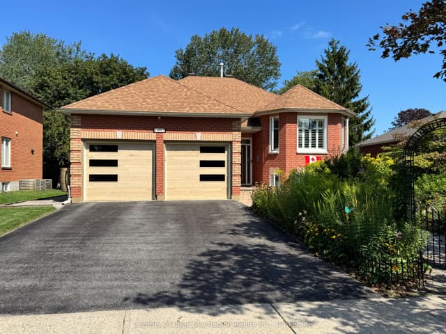 Detached at 1997 Craig Road, Innisfil, ON L9S 1W8