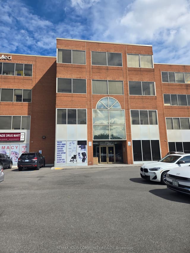 Office at 250 Harding Boulevard W 408, Richmond Hill, ON L4C 9M7