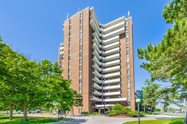 Condo Apartment at 3025 Queen Frederica Drive 1007, Mississauga, ON L4Y 3A1