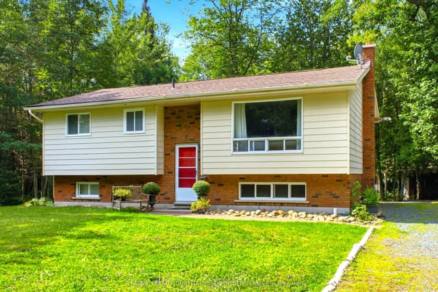 Detached at 2 Marine Drive, Blind River, ON P0R 1B0