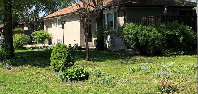 Detached at 23 Bentley Drive, Toronto, ON M8Z 3M2, Toronto W07