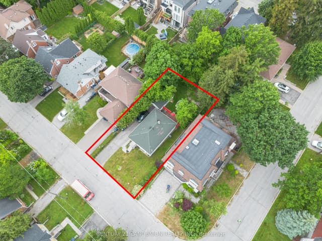 Detached at 200 Elmhurst Avenue, Toronto, ON M2N 1S3, Toronto C07