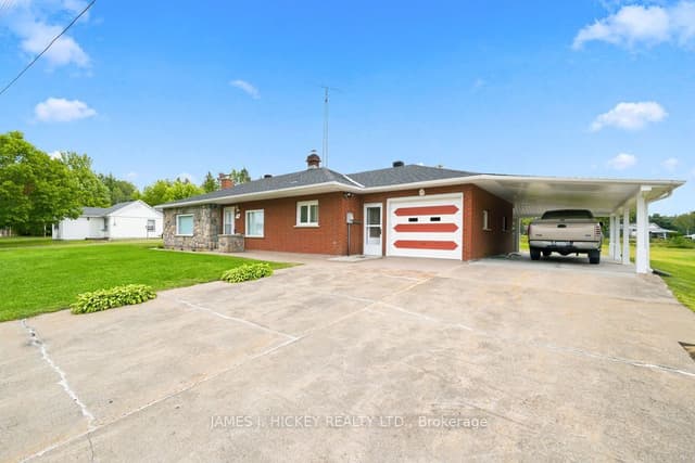 Detached at 54 Ottawa Street, Laurentian Hills, ON K0J 1J0