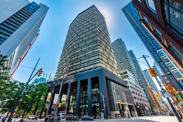 Condo Apartment at 125 Peter Street 1803, Toronto, ON M5V 0M2, Toronto C01
