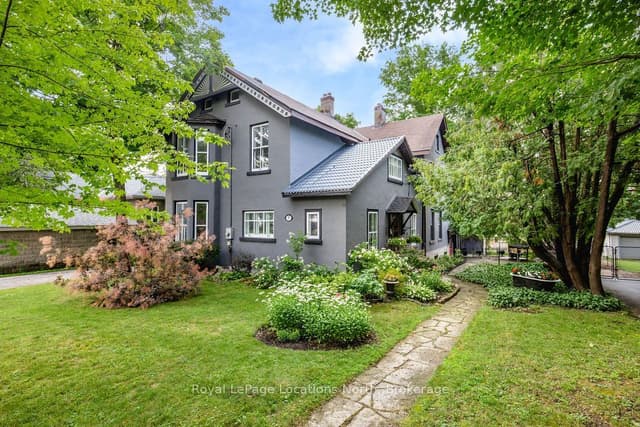 Detached at 29 TECUMSETH Street, Orillia, ON L3V 1X7