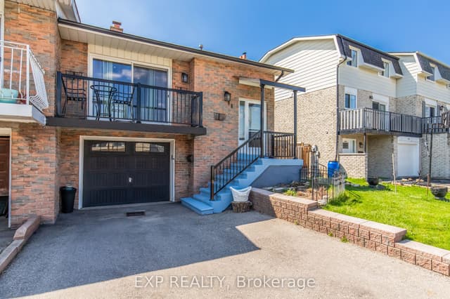 Semi-Detached at 88 English Street, Brampton, ON L6X 2P6