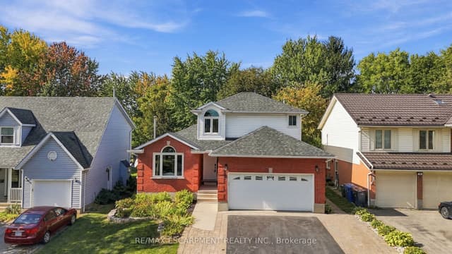 Detached at 55 Darby Road, Guelph, ON N1K 1R6