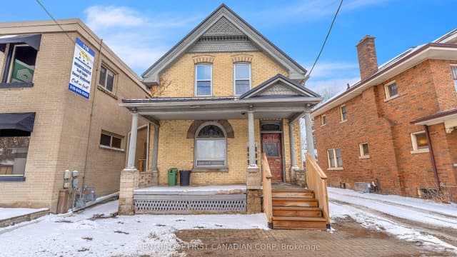 Triplex at 118 Wharncliffe Road S, London South, ON N6J 2K3