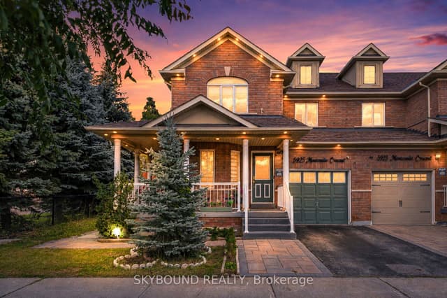 Semi-Detached at 5925 Manzanillo Crescent, Mississauga, ON L5M 6Y6