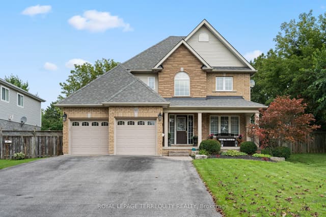 Detached at 611 Capilano Crescent, Oshawa, ON L1H 7V3