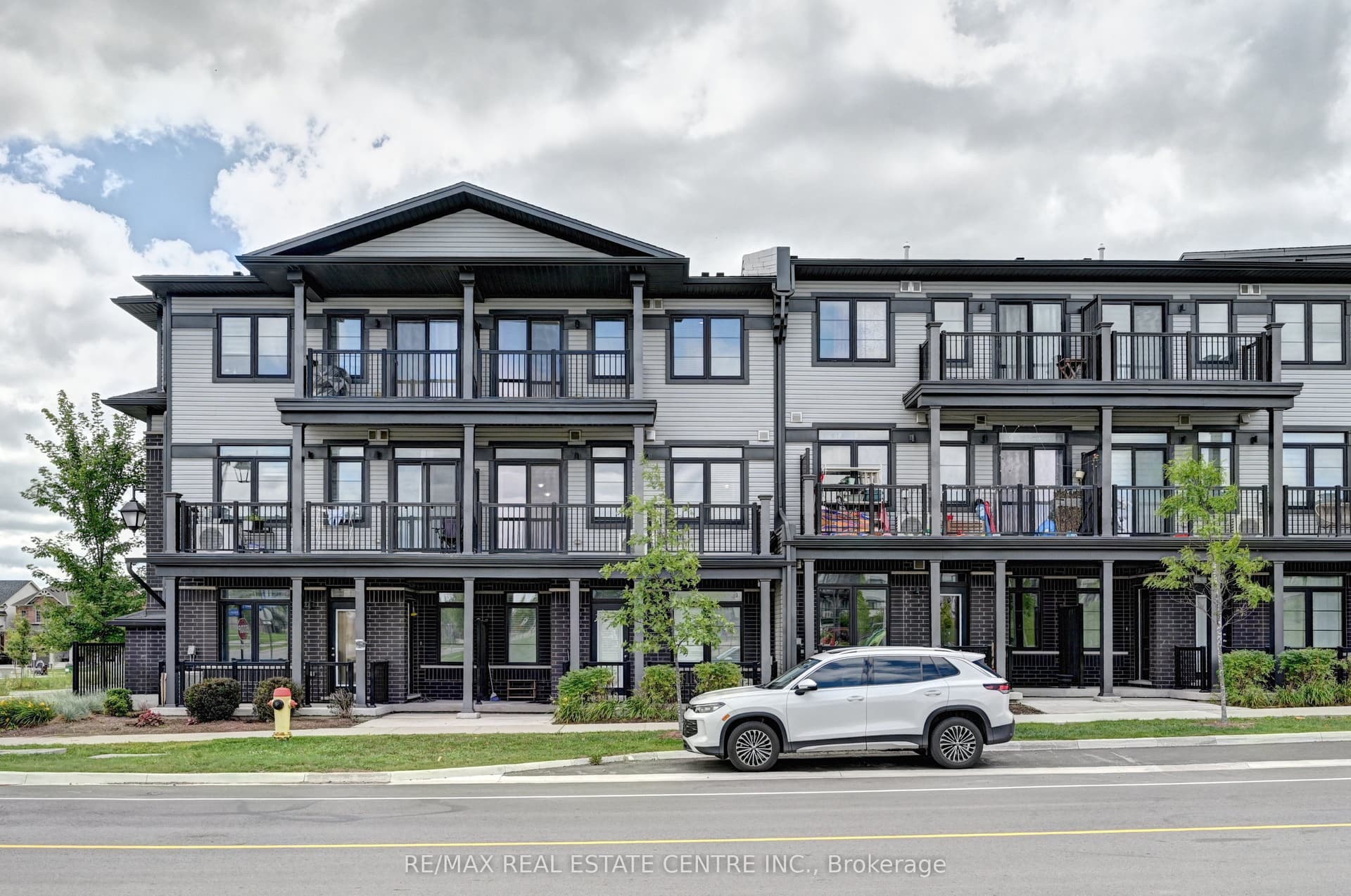 102 Wheat Lane, 102 Wheat Lane