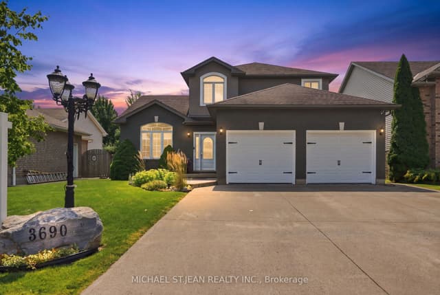 Detached at 3690 Weinbrenner Road, Niagara Falls, ON L2G 7Y3