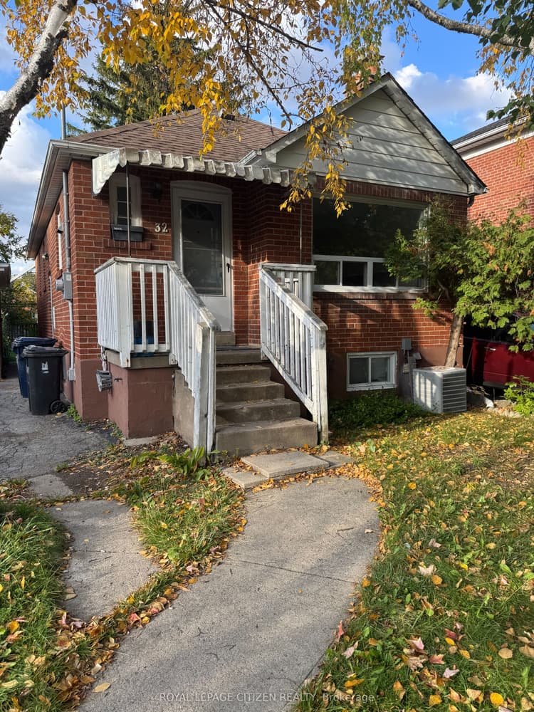 32 Newton Drive