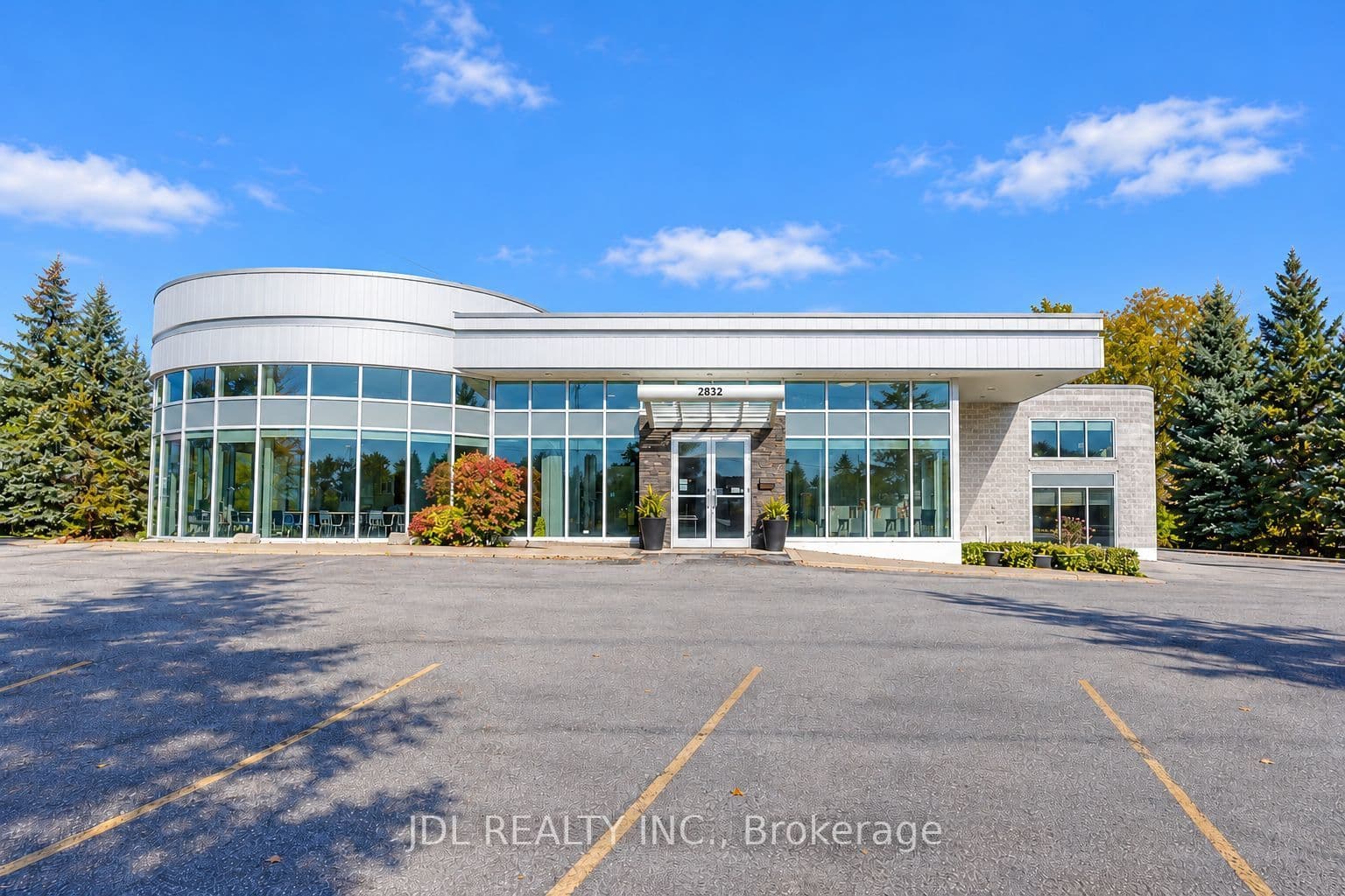 2832 16th Avenue — Markham